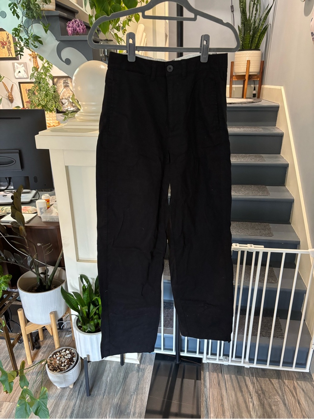 Old Navy Black Women's Straight-Leg Chinos Size Small Tall
